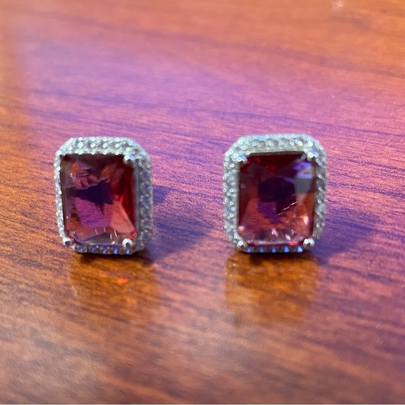 Emerald cut 6.55ct Ruby earrings - Picture 3 of 6